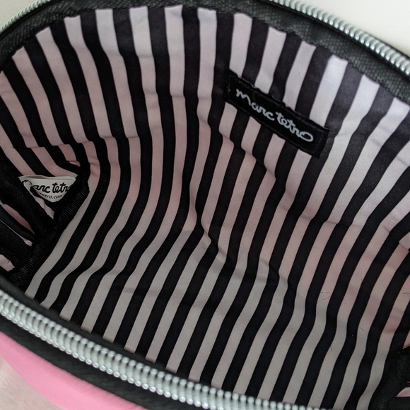 marc tetro Golden Retriever Large Cosmetic Case Pouch Bag PVC Saffiano Pink NWT - Picture 11 of 12